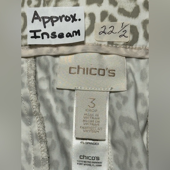 Chico’s leopard crop pants with gold embellishments Chico’s size 3 or size 16 - Picture 8 of 8